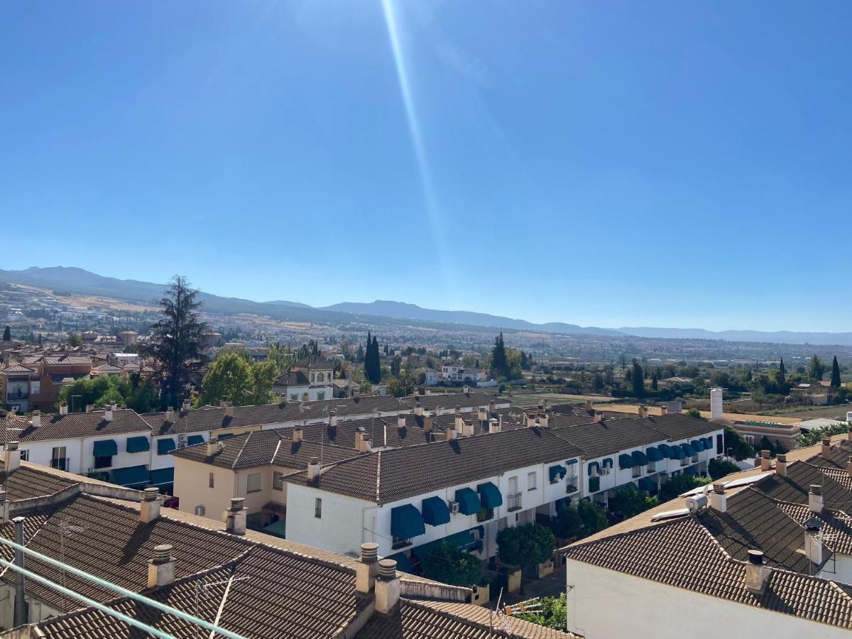 Piso Turistico Huetor Vega Apartment Екстериор снимка